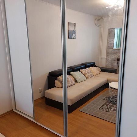Apartament Central Renovat 3 Camere Bucharest Exterior photo